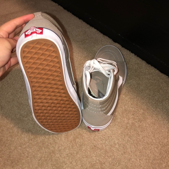 Vans Skate-hi’s in Desert Taupe - Picture 5 of 7